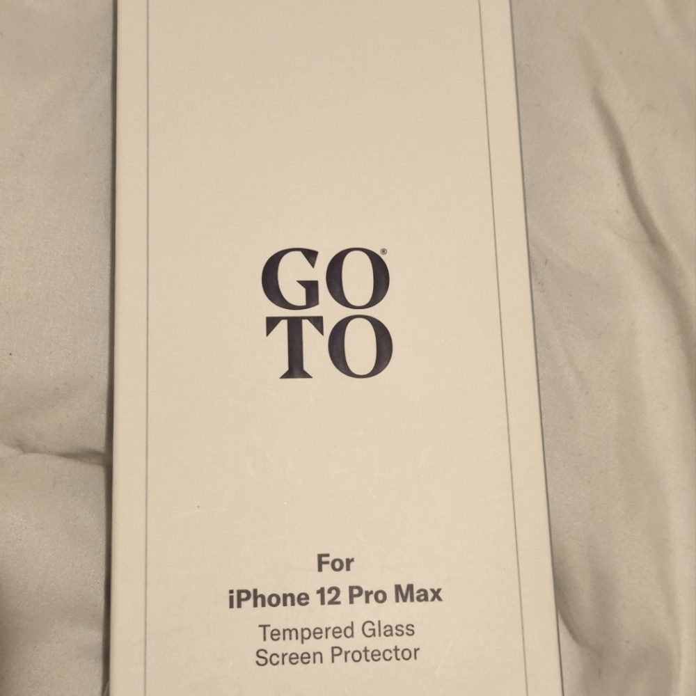 Iphone 12 max pro screen protector